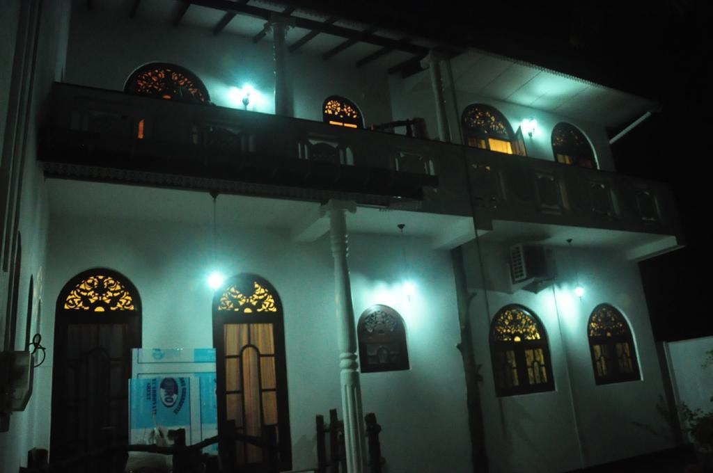 Hotel Angel Rest Mirissa Exterior foto